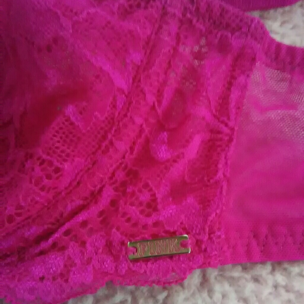 💕EUC Victoria Secret "The date push up bra" - Picture 3 of 5